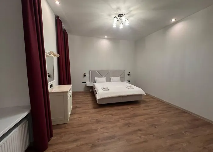 преображенский Hotel *